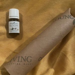 🍃 Young Living Bloom Essential Oil